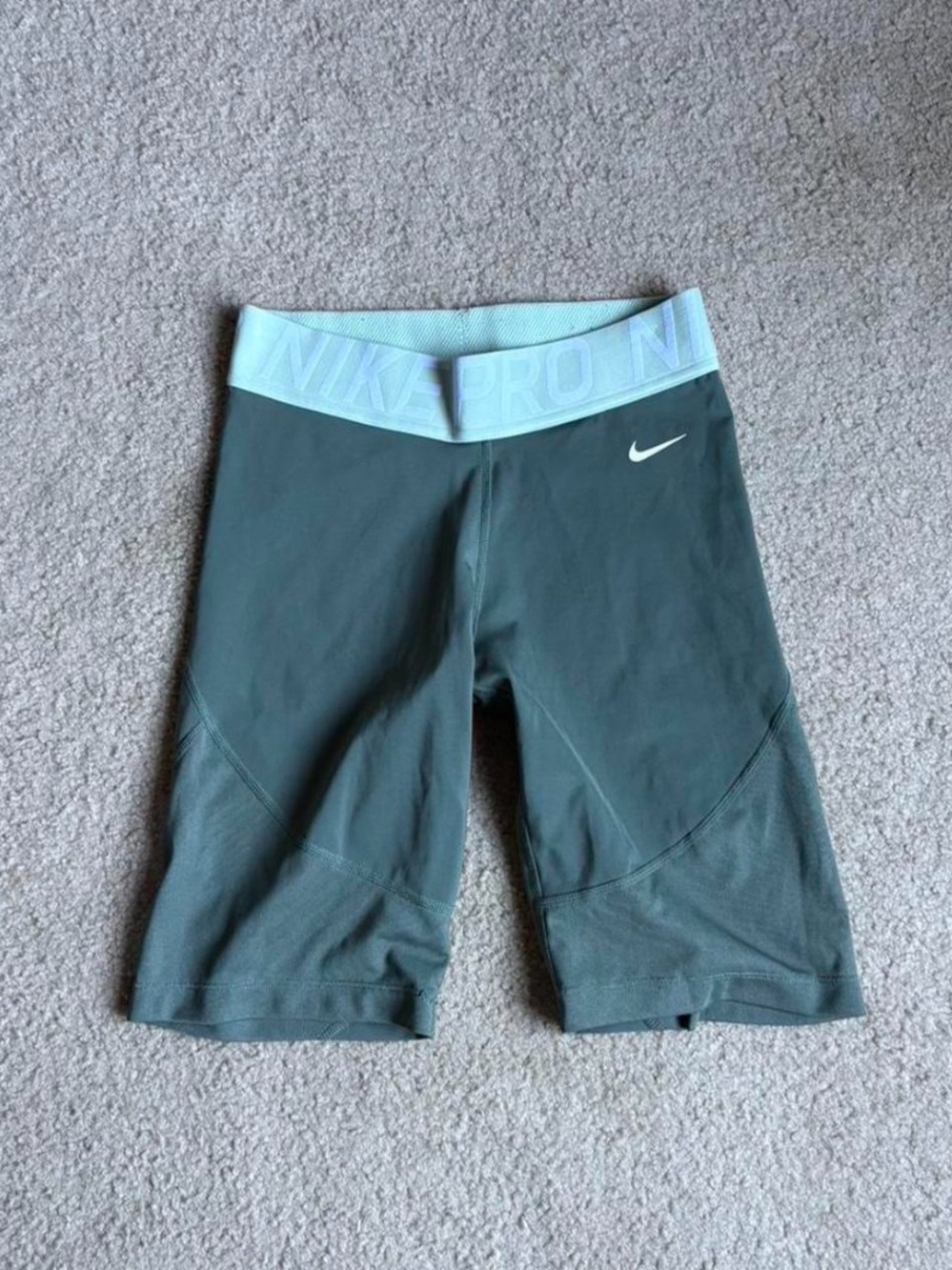 Nike Pro Spandex Biker Shorts Medium